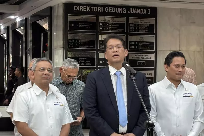 Purbaya janji tak rombak kebijakan fiskal Sri Mulyani Purbaya janji tak rombak kebijakan fiskal Sri Mulyani