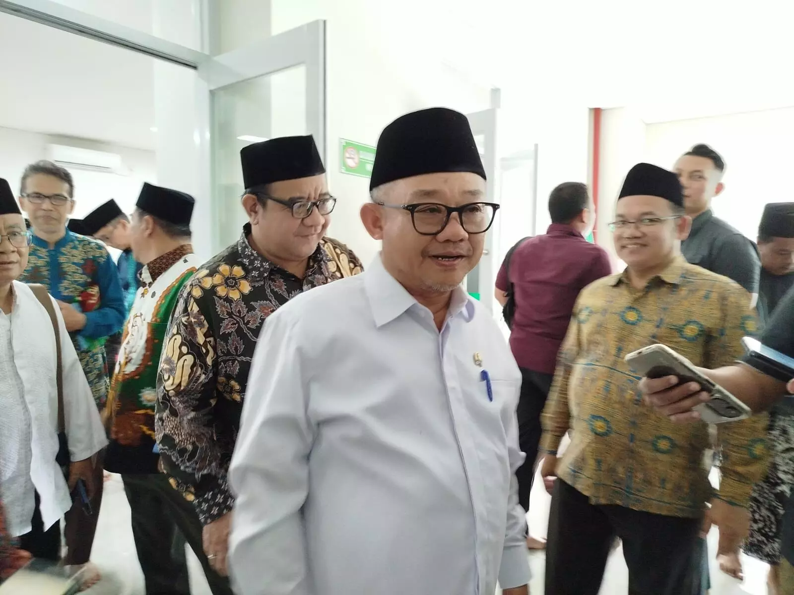 Ada kasus keracunan, Mendikdasmen: MBG tetap Jalan dan terus disempurnakan Ada kasus keracunan, Mendikdasmen: MBG tetap Jalan dan terus disempurnakan