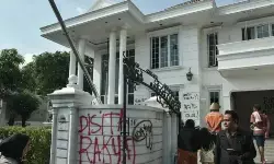 Kasus kucing Uya Kuya, Sherina Munaf dipanggil Polres Jaktim Kasus kucing Uya Kuya, Sherina Munaf dipanggil Polres Jaktim