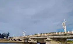 BMKG: Mayoritas wilayah Indonesia berawan hingga hujan ringan pada Senin