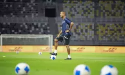 Menanti keberanian Patrick Kluivert