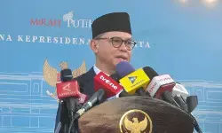 Prabowo lantik Gus Irfan sebagai Menteri Haji dan Umrah Prabowo lantik Gus Irfan sebagai Menteri Haji dan Umrah