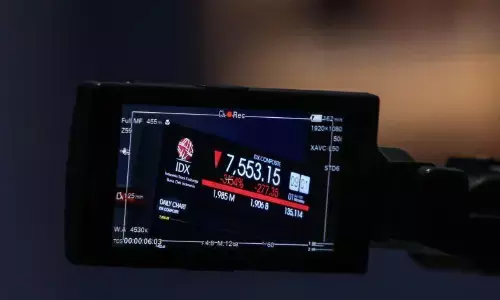 IHSG Senin dibuka menguat 61,71 poin IHSG Senin dibuka menguat 61,71 poin