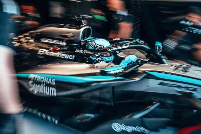 Russell kecewa tak mampu bawa Mercedes tempel Ferrari Russell kecewa tak mampu bawa Mercedes tempel Ferrari