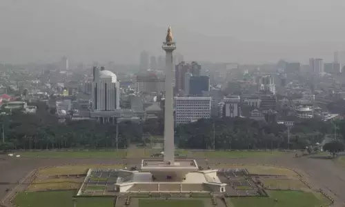 Kualitas udara Jakarta pada Selasa tak sehat bagi kelompok sensitif Kualitas udara Jakarta pada Selasa tak sehat bagi kelompok sensitif