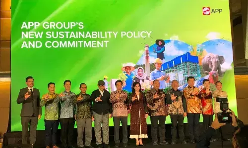 APP Group luncurkan platform keberlanjutan baru `Regenesis`: Konservasi dan restorasi 1 juta hektar hutan tropis Indonesia APP Group luncurkan platform keberlanjutan baru `Regenesis`: Konservasi dan restorasi 1 juta hektar hutan tropis Indonesia