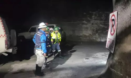 Freeport: Tujuh pekerja terjebak dalam tambang belum bisa dihubungi Freeport: Tujuh pekerja terjebak dalam tambang belum bisa dihubungi