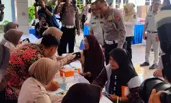 Sambut Hari Lalu Lintas Bhayangkara ke-70, Ditlantas Polda Jatim gelar baksos dan bakkes Sambut Hari Lalu Lintas Bhayangkara ke-70, Ditlantas Polda Jatim gelar baksos dan bakkes