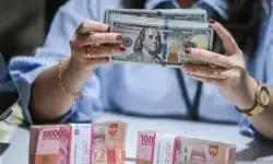 Rupiah menguat dipengaruhi rencana pemerintah alirkan dana ke bank