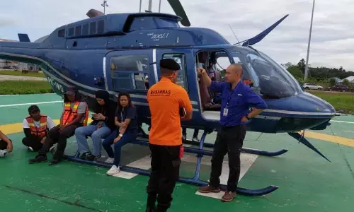 SAR kerahkan dua helikopter evakuasi korban kecelakaan heli di Mimika SAR kerahkan dua helikopter evakuasi korban kecelakaan heli di Mimika