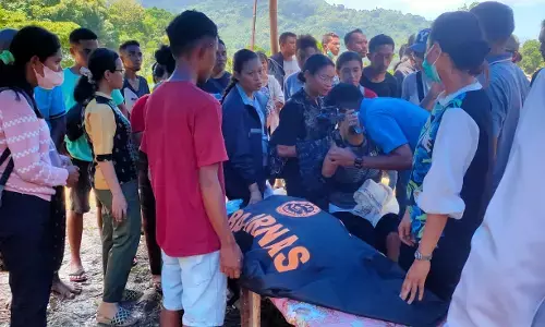 Kemensos salurkan bantuan untuk korban banjir bandang di Nagekeo NTT Kemensos salurkan bantuan untuk korban banjir bandang di Nagekeo NTT