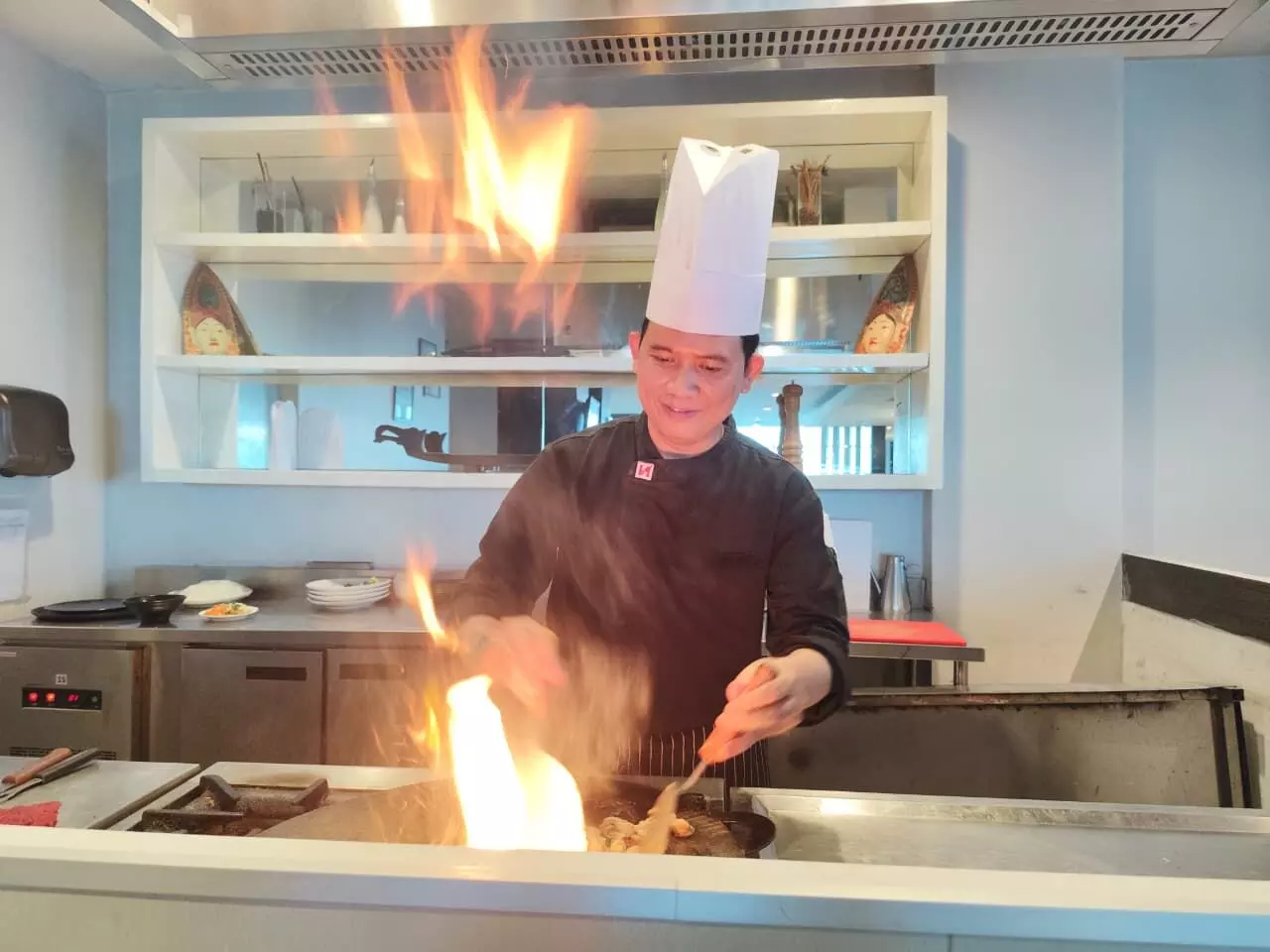 Menikmati masakan ala tempanyaki yang menggugah selera