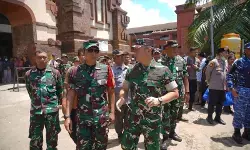 Pangdam Udayana minta korban banjir lapor kerugian ke posko Pangdam Udayana minta korban banjir lapor kerugian ke posko