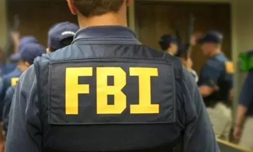 FBI rilis foto terduga terkait penembakan Charlie Kirk FBI rilis foto terduga terkait penembakan Charlie Kirk