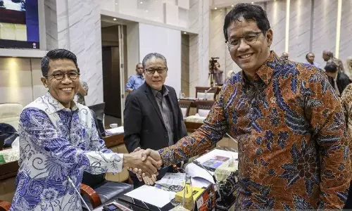 Komisi XI ingatkan tarik dana mengendap di BI harus tepat sasaran Komisi XI ingatkan tarik dana mengendap di BI harus tepat sasaran