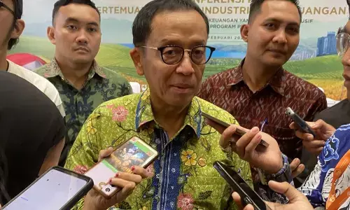 OJK tetap awasi efektivitas pengelolaan dana pemerintah di lima bank OJK tetap awasi efektivitas pengelolaan dana pemerintah di lima bank