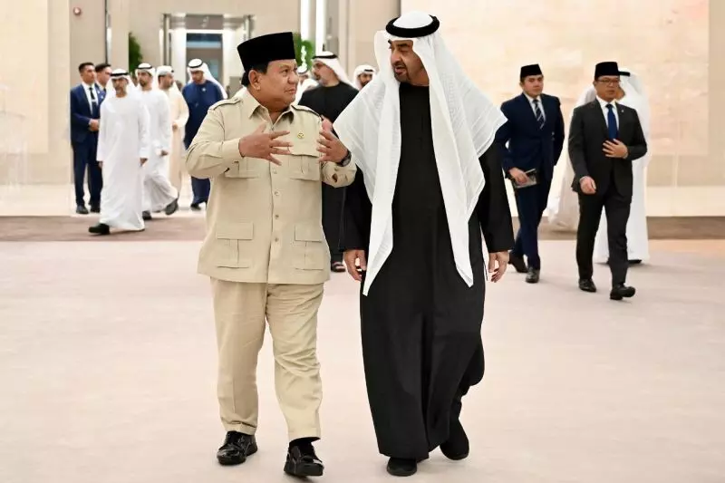 Pertemuan Prabowo dan Presiden MBZ di Abu Dhabi bahas kondisi Timteng Pertemuan Prabowo dan Presiden MBZ di Abu Dhabi bahas kondisi Timteng