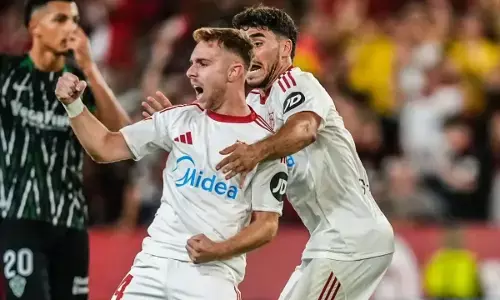 Sevilla ditahan imbang Elche 2-2 di kandang Sevilla ditahan imbang Elche 2-2 di kandang