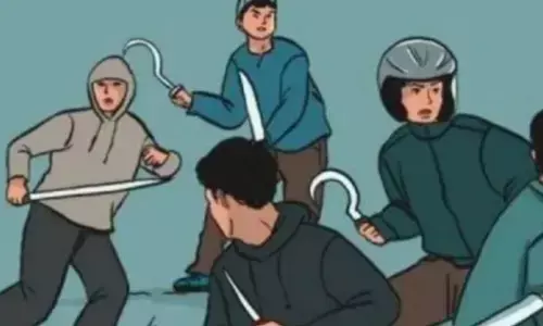 Polres Karawang tangkap remaja diduga hendak tawuran Polres Karawang tangkap remaja diduga hendak tawuran