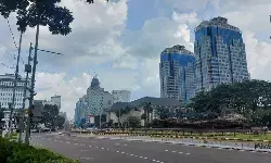 Jakarta diprakirakan hujan pada Minggu sore hingga malam