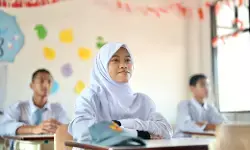 Adelia bersyukur, Sekolah Rakyat jembatan cita-cita menjadi hakim