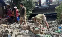 Pemkot Surabaya normalisasi Sungai Kalianak