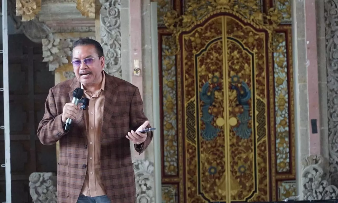 Denny JA: Sentralnya peran generasi rentan di balik aksi protes Denny JA: Sentralnya peran generasi rentan di balik aksi protes