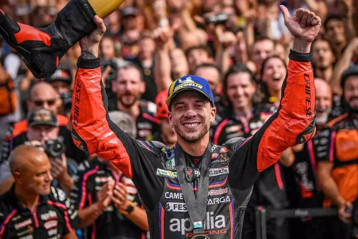 Marc Marquez akui kesulitan hadapi Bezzecchi di San Marino Marc Marquez akui kesulitan hadapi Bezzecchi di San Marino
