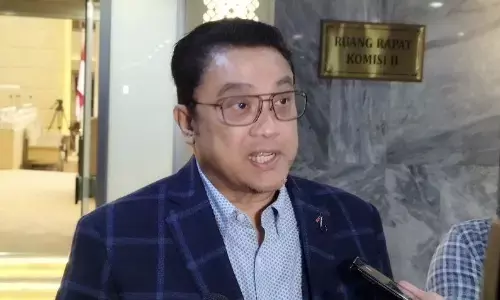 DPR sebut data capres harus transparan saat respons keputusan baru KPU DPR sebut data capres harus transparan saat respons keputusan baru KPU