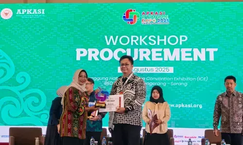 Hadir di AOE 2025, PLN Icon Plus dorong transformasi digital dan green energy daerah Hadir di AOE 2025, PLN Icon Plus dorong transformasi digital dan green energy daerah