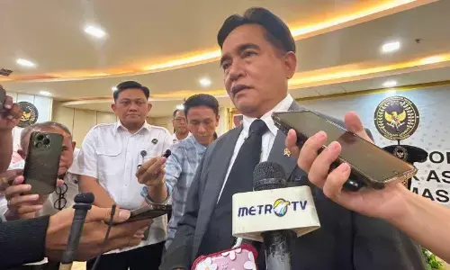 Menko Yusril: Presiden siapkan Keppres bentuk Komisi Reformasi Polri Menko Yusril: Presiden siapkan Keppres bentuk Komisi Reformasi Polri