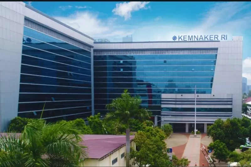 Kemnaker ingatkan seluruh perusahaan Indonesia wajib lakukan WLLP