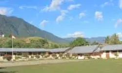 SMP Negeri 2 Sentani siapkan dua kelas sambut kunjungan Wapres Gibran SMP Negeri 2 Sentani siapkan dua kelas sambut kunjungan Wapres Gibran