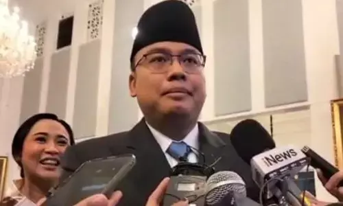 Gantikan Hasan Nasbi, Wamen Komodigi Angga Raka dapat tugas baru Gantikan Hasan Nasbi, Wamen Komodigi Angga Raka dapat tugas baru