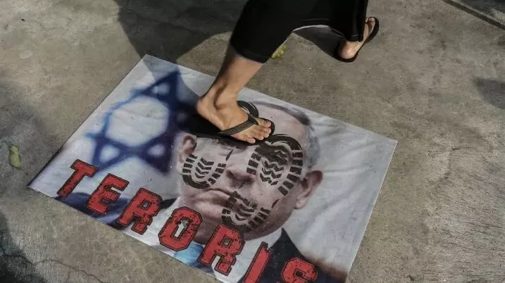 Ratusan Yahudi Ortodok tolak partisipasi Netanyahu di sidang umum PBB