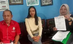 Diduga cekcok antar teman, eks karyawan Sido Muncul Marita mengaku diPHK sepihak Diduga cekcok antar teman, eks karyawan Sido Muncul Marita mengaku diPHK sepihak