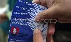 Transjakarta percepat salurkan 6.685 kartu gratis bagi warga Jaksel Transjakarta percepat salurkan 6.685 kartu gratis bagi warga Jaksel