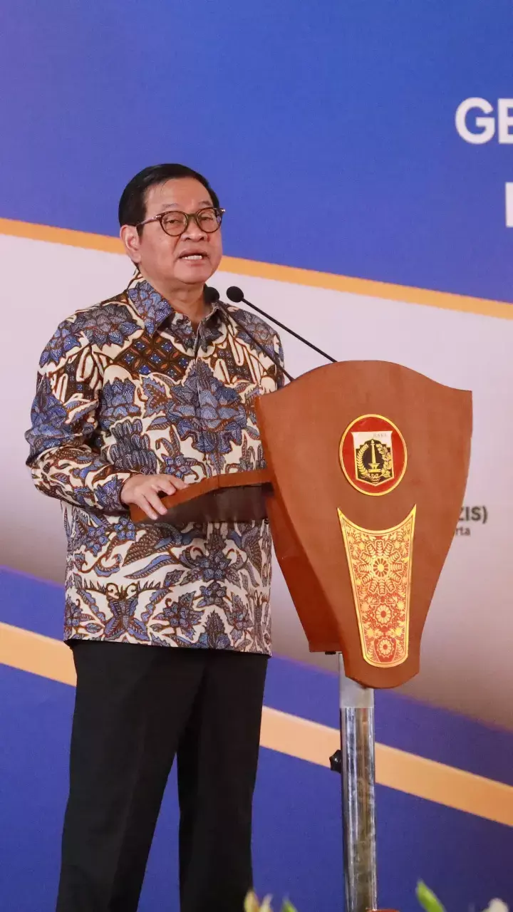 Gubernur DKI Jakarta hadiri Wisuda Lansia di TMII