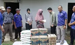 Pimpinan DPRD Sumut beri bantuan korban kebakaran di Langkat