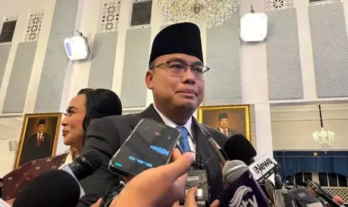 Rangkap Jabatan Kepala Badan Komunikasi tak perlu dipermasalahkan Rangkap Jabatan Kepala Badan Komunikasi tak perlu dipermasalahkan