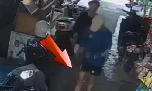 Pria tewas di kamar kos dibunuh rekannya di Jakarta Utara Pria tewas di kamar kos dibunuh rekannya di Jakarta Utara