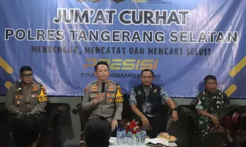 Kapolres Tangsel beri bantuan CCTV untuk Pos Kamling di Kelurahan Binong Kapolres Tangsel beri bantuan CCTV untuk Pos Kamling di Kelurahan Binong