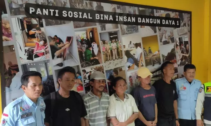Dinsos jaring lebih dari 1.000 PMKS di Jakarta Barat Dinsos jaring lebih dari 1.000 PMKS di Jakarta Barat