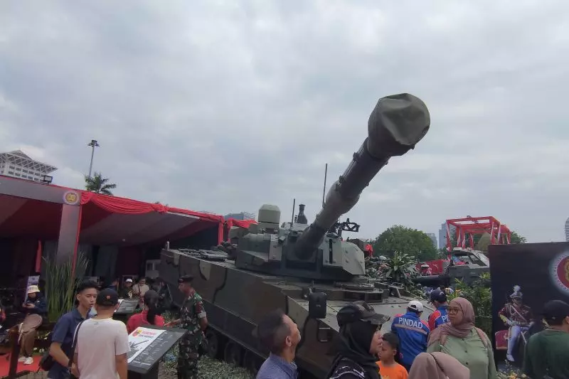 TNI AD pamerkan Tank Harimau di TNI Fair 2025 TNI AD pamerkan Tank Harimau di TNI Fair 2025