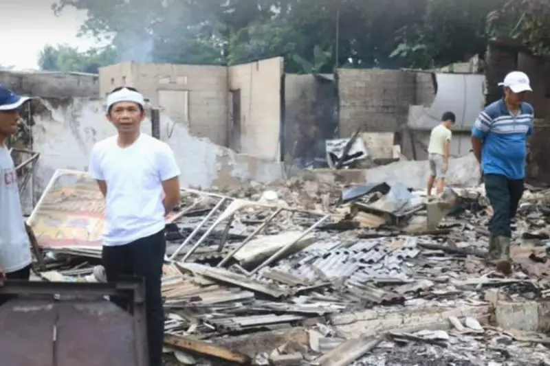 Pemkab Purwakarta bakal bangun ulang kios oleh-oleh terbakar Pemkab Purwakarta bakal bangun ulang kios oleh-oleh terbakar