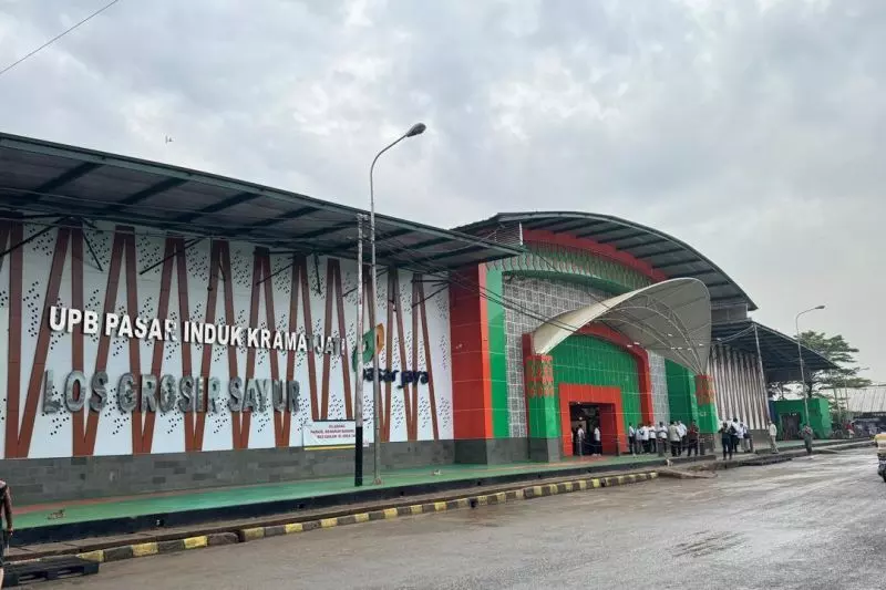 60 pasar tradisional di Jakarta tidak kumuh 60 pasar tradisional di Jakarta tidak kumuh