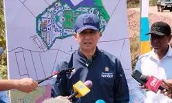 Mentrans tinjau pembangunan Mes Patriot di kawasan transmigrasi Merauke Mentrans tinjau pembangunan Mes Patriot di kawasan transmigrasi Merauke