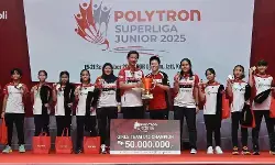 PB Djarum Raih Piala Sigit Budiarto dan Liem Swie King PB Djarum Raih Piala Sigit Budiarto dan Liem Swie King