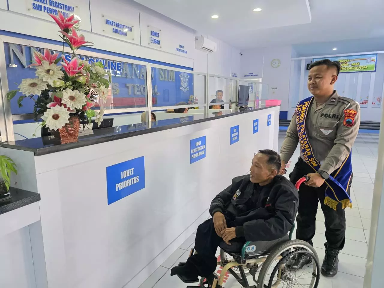 Satlantas Polres Tegal luncurkan layanan SIM Online dan SIM Disabilitas Satlantas Polres Tegal luncurkan layanan SIM Online dan SIM Disabilitas