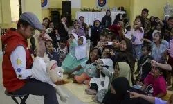 Psikolog: Orang tua harus jadi pendengar agar anak percaya diri Psikolog: Orang tua harus jadi pendengar agar anak percaya diri